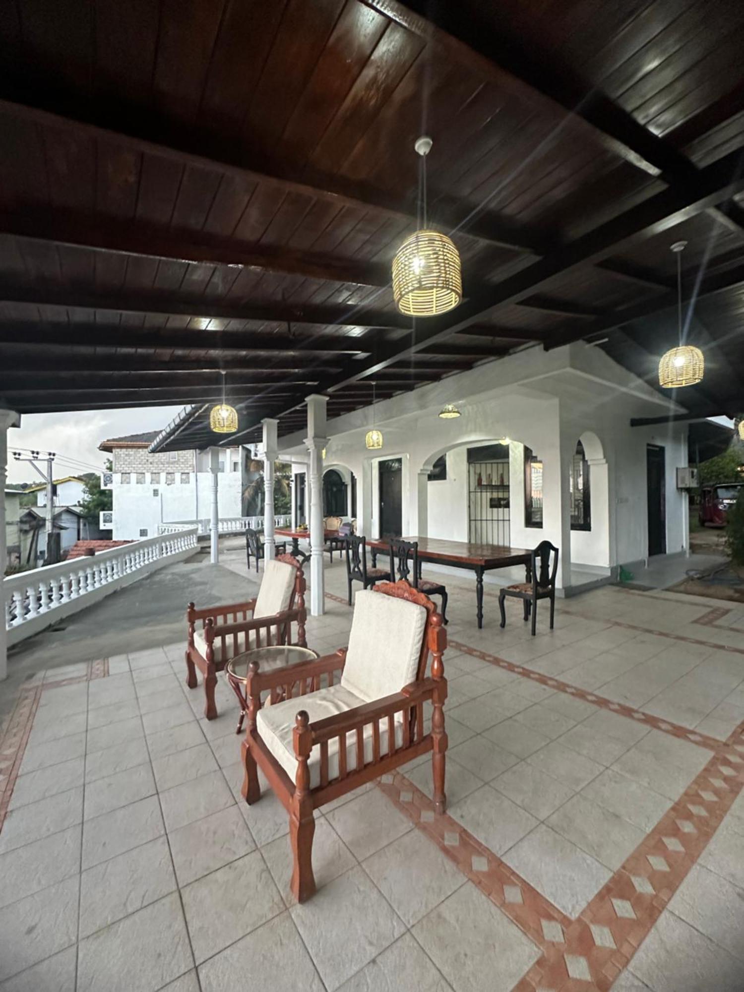 White Hill Hotel Unawatuna Exterior photo