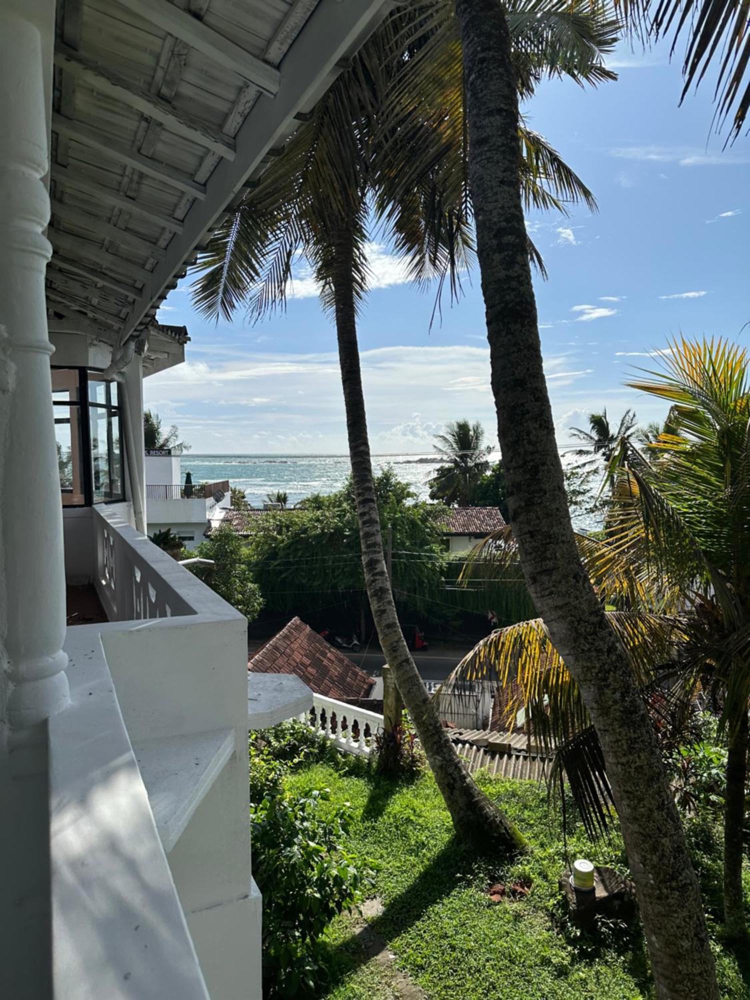 White Hill Hotel Unawatuna Exterior photo