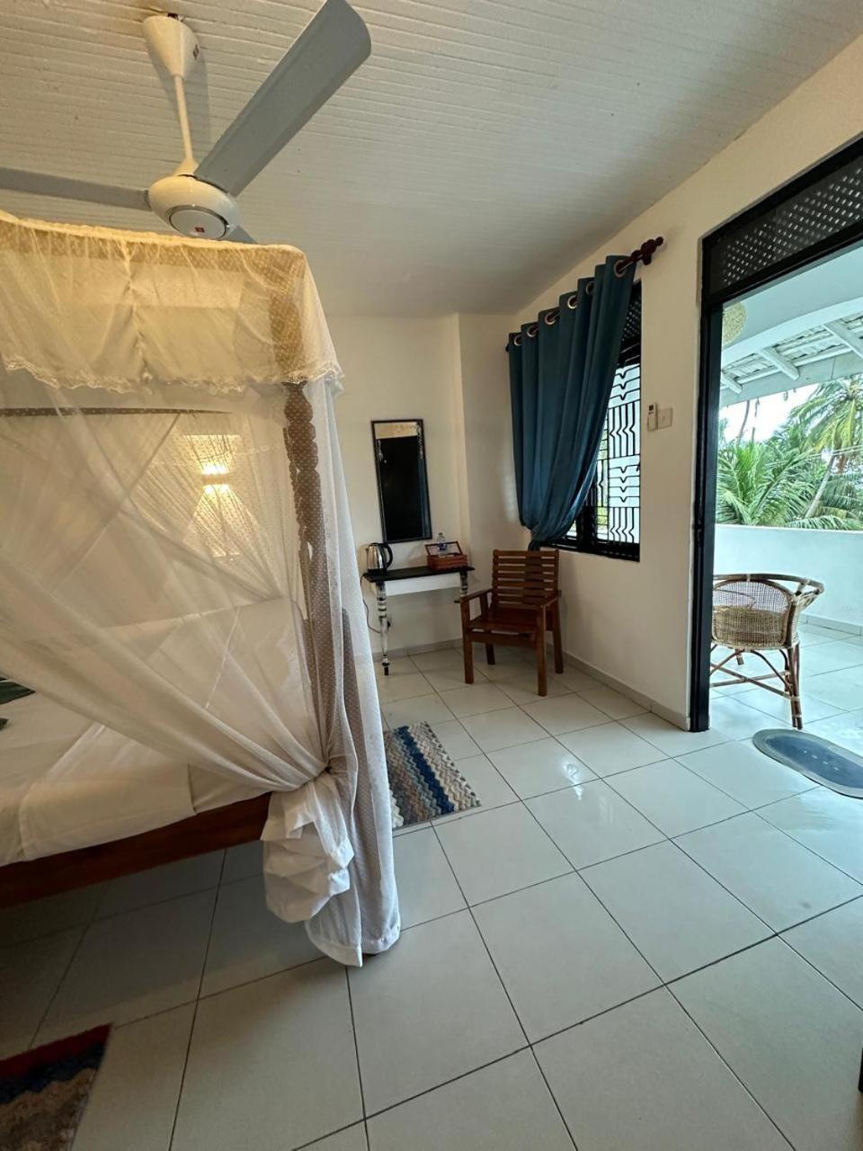 White Hill Hotel Unawatuna Exterior photo