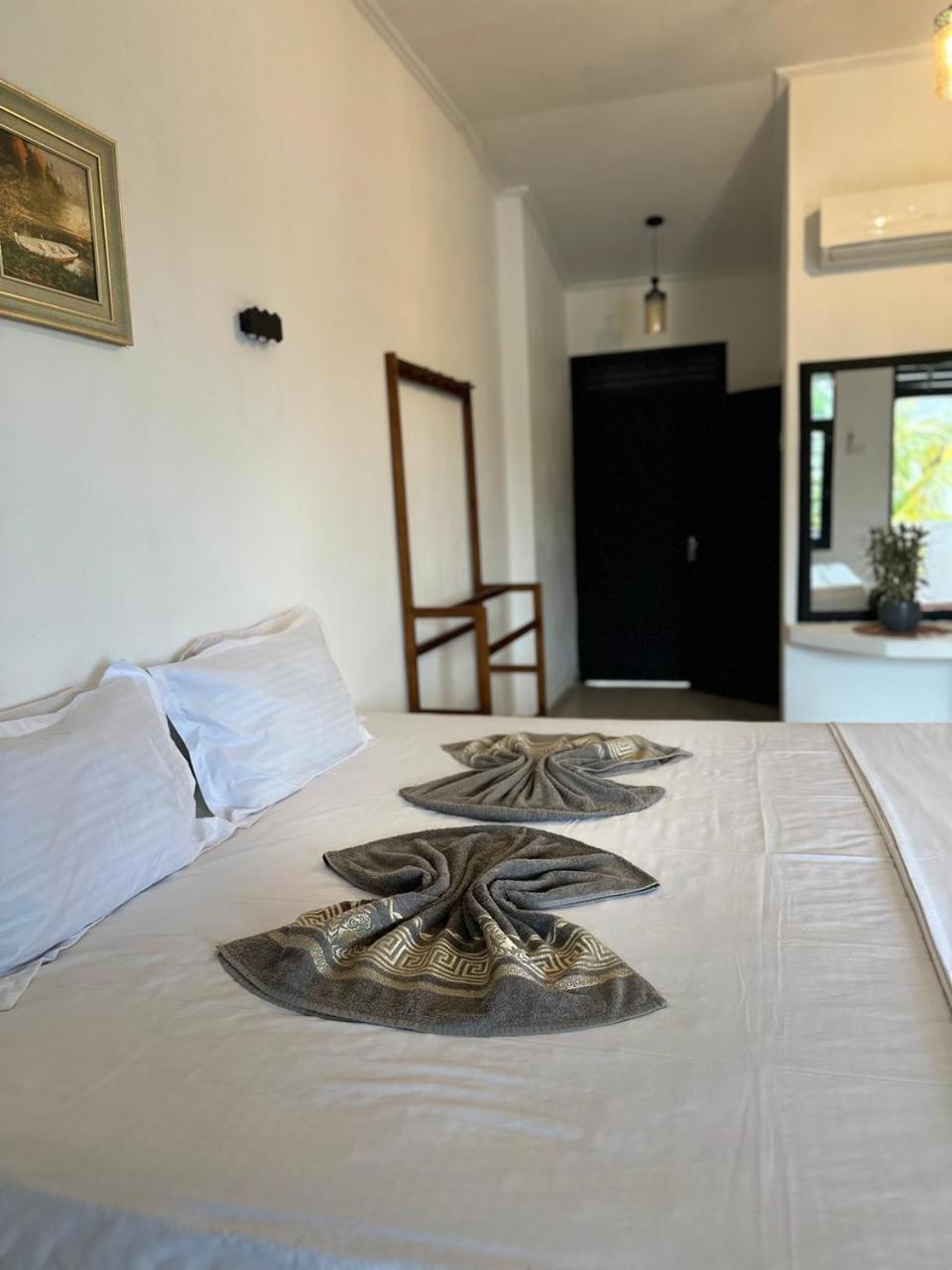 White Hill Hotel Unawatuna Exterior photo