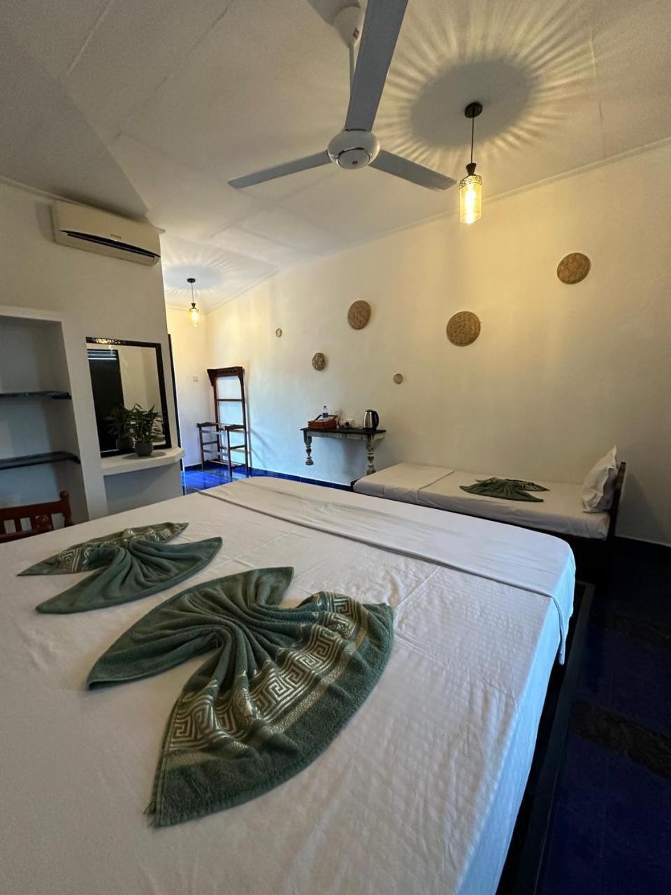 White Hill Hotel Unawatuna Exterior photo